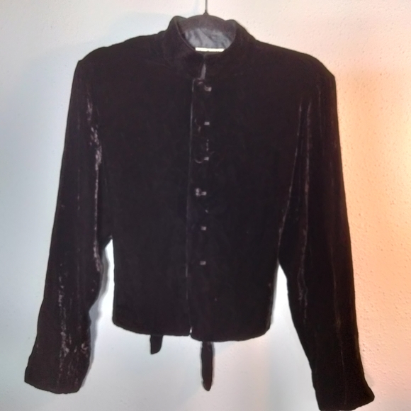 Witchy Vintage Ann Taylor Black Velvet Jacket - Picture 4 of 7
